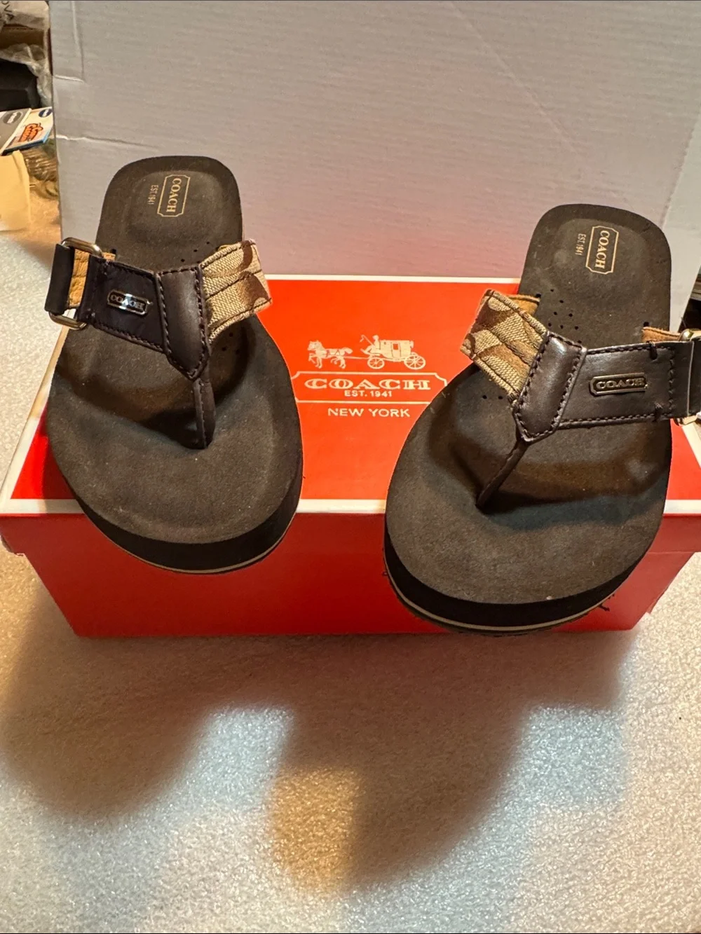 Coach Ladies Brown and Black Logo-Trim Thong Sandals Size 6.5 Never Worn